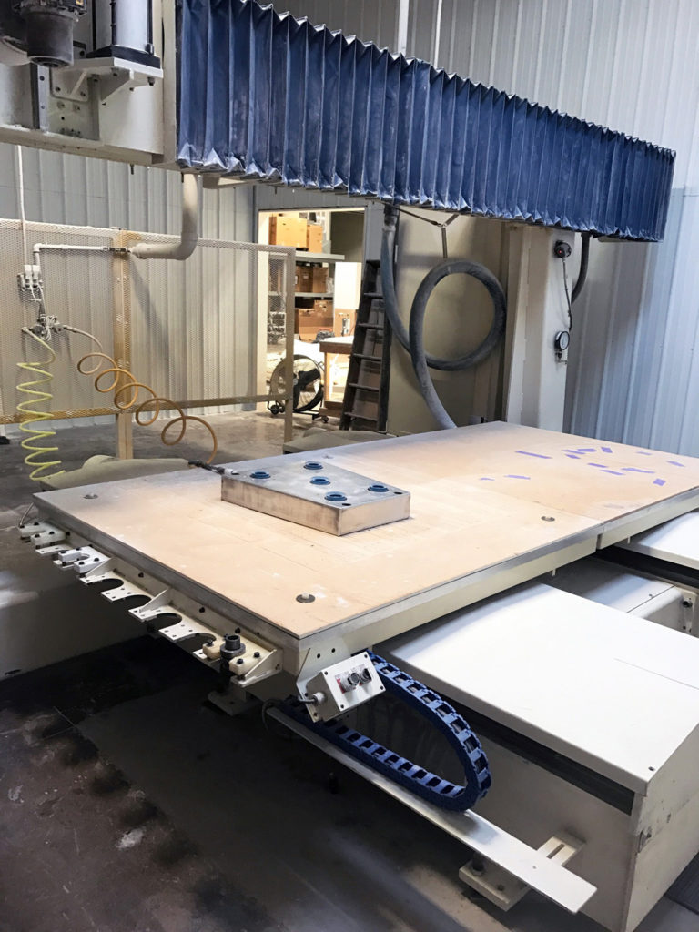 Quintax 5 Axis CNC Router E517