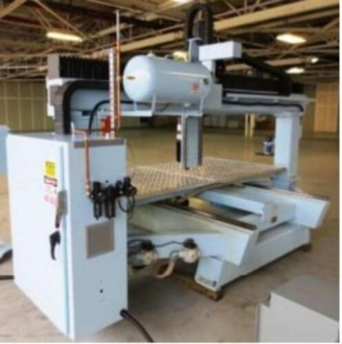 Used DMS 3 Axis CNC Router C727 2